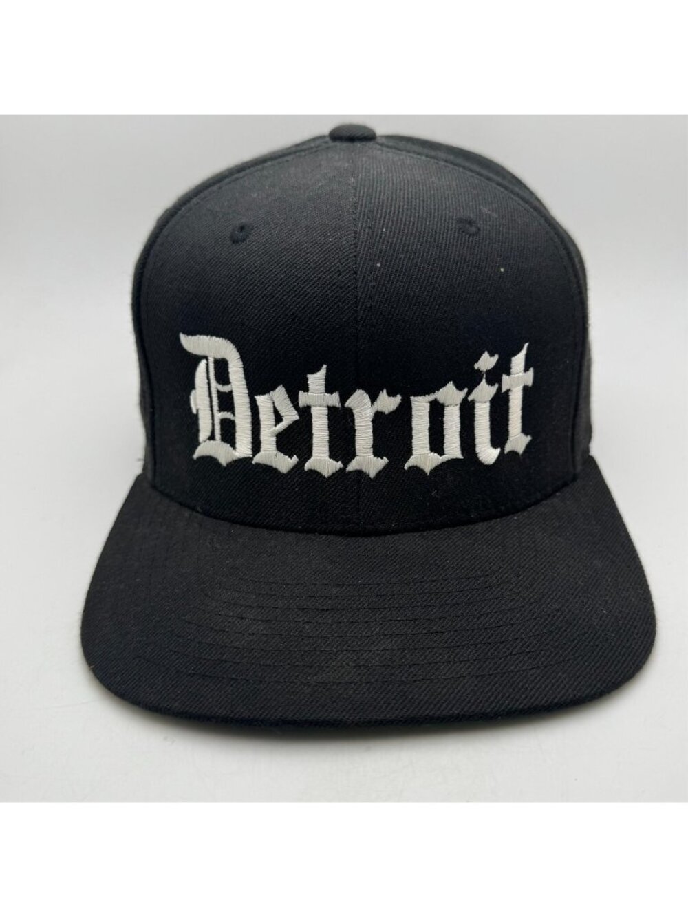 Detroit Hat Cap The Classics Yupoong Black Snapback Old English Gothic